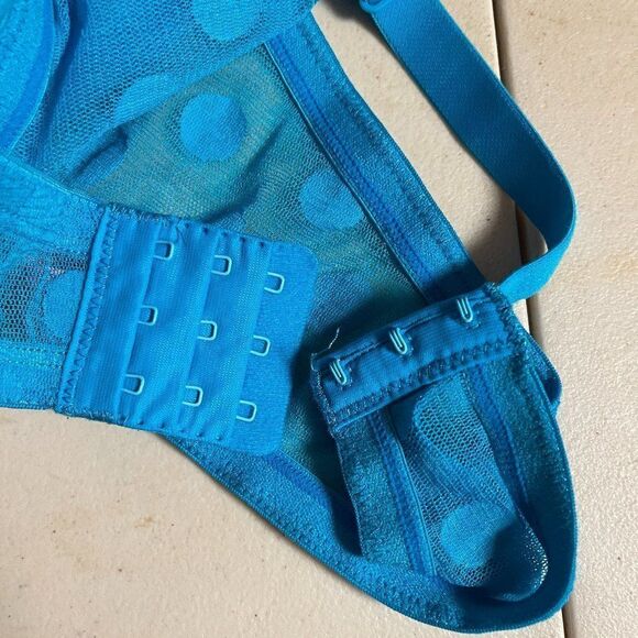 Fruit of the Loom Blue Polka Dot 44D - Picture 8 of 8